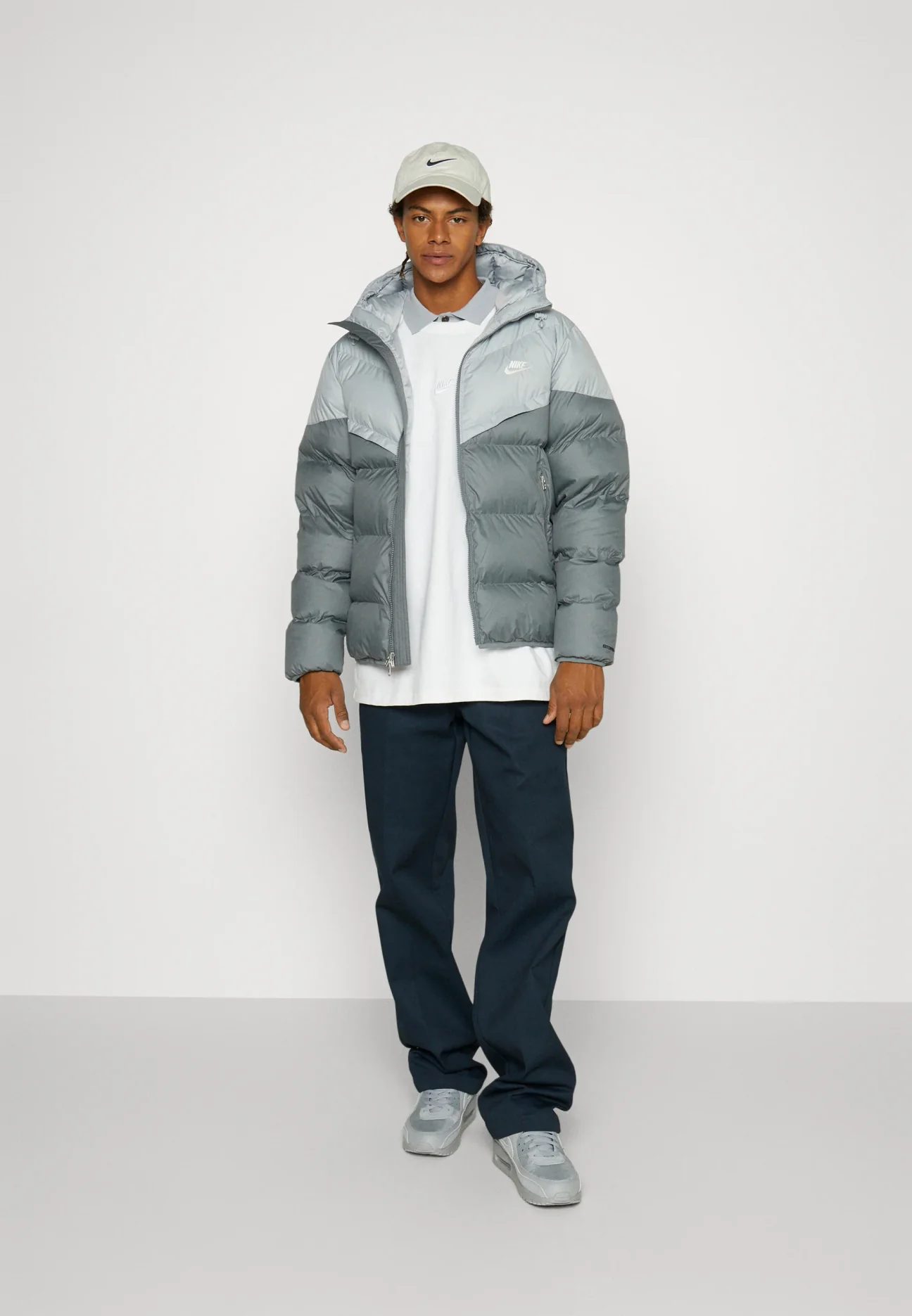 Nike Windrunner PrimaLoft Storm-FIT Şişme Mont Gri renk, Gri — image 4 of 4